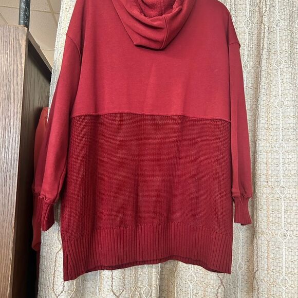 Time and tru ladies LG rust sweater/hood - Picture 5 of 5